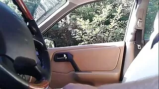 Merginos sudarė grupę namuose